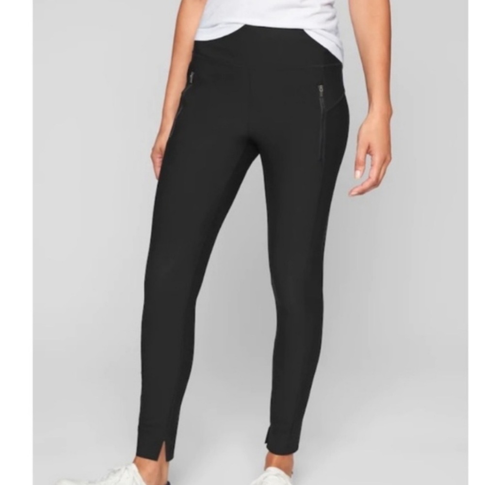Athleta Stellar Tight Black Leggings With Zippered Pockets Size Small